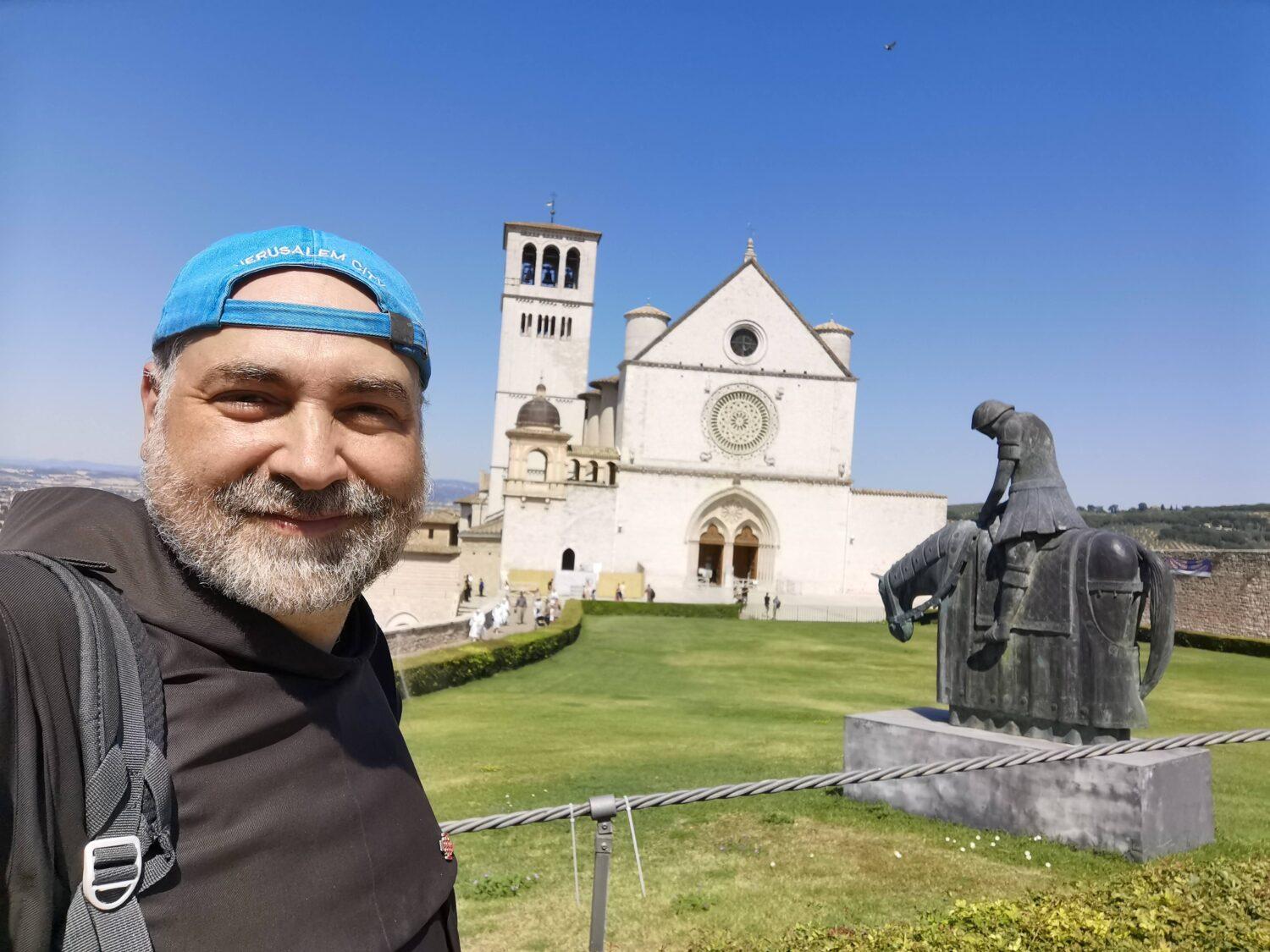Františkán Karol Miroslav Švarc: Stigmami zranený svätec z Assisi je blízky každému z nás, pretože je bratom všetkých